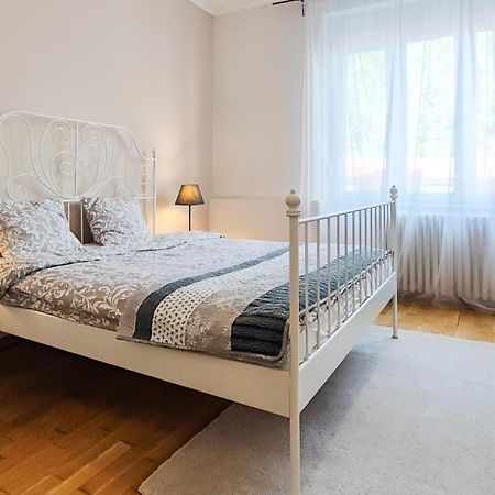 Filinhome Stefanovica Suite 7 Нови-Сад Экстерьер фото