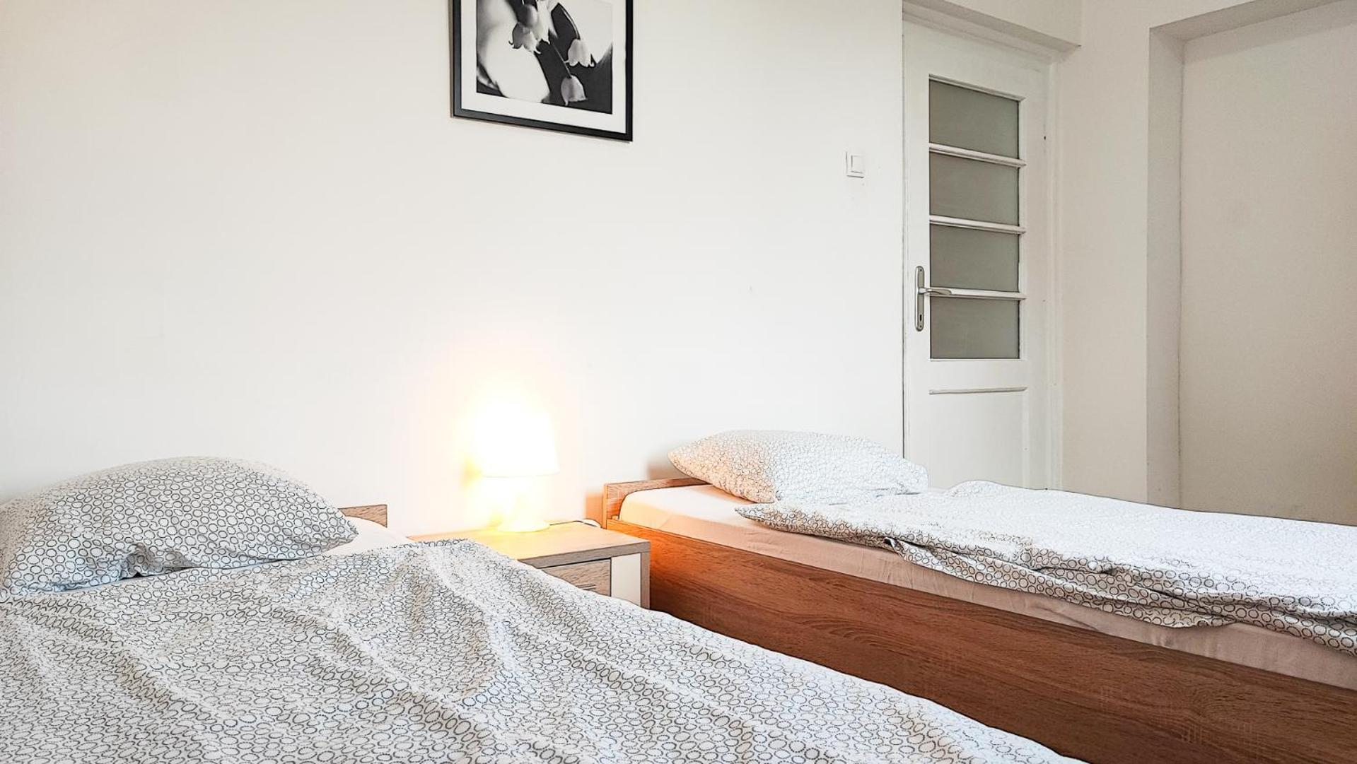 Filinhome Stefanovica Suite 7 Нови-Сад Экстерьер фото