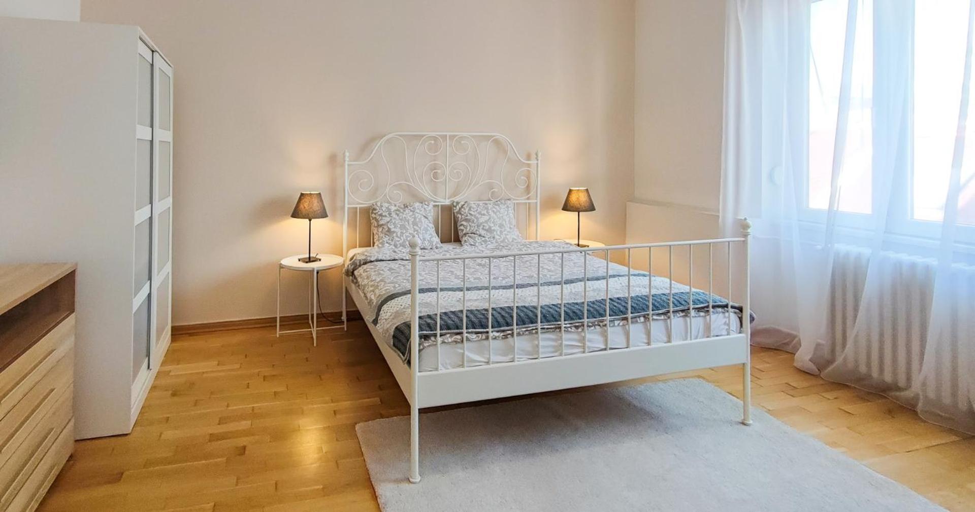 Filinhome Stefanovica Suite 7 Нови-Сад Экстерьер фото